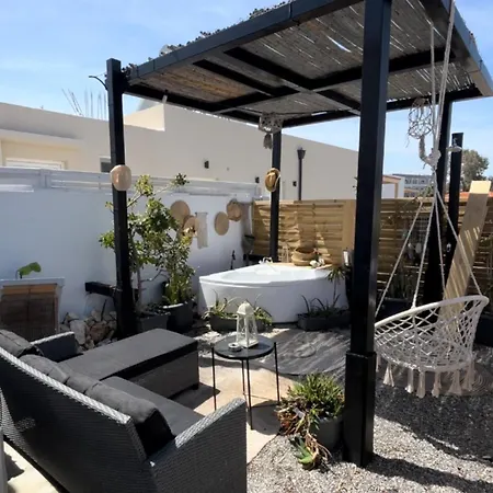 Marco Beach Tiny House Faliraki Exterior foto